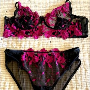 Torrid Curve Intimate Set